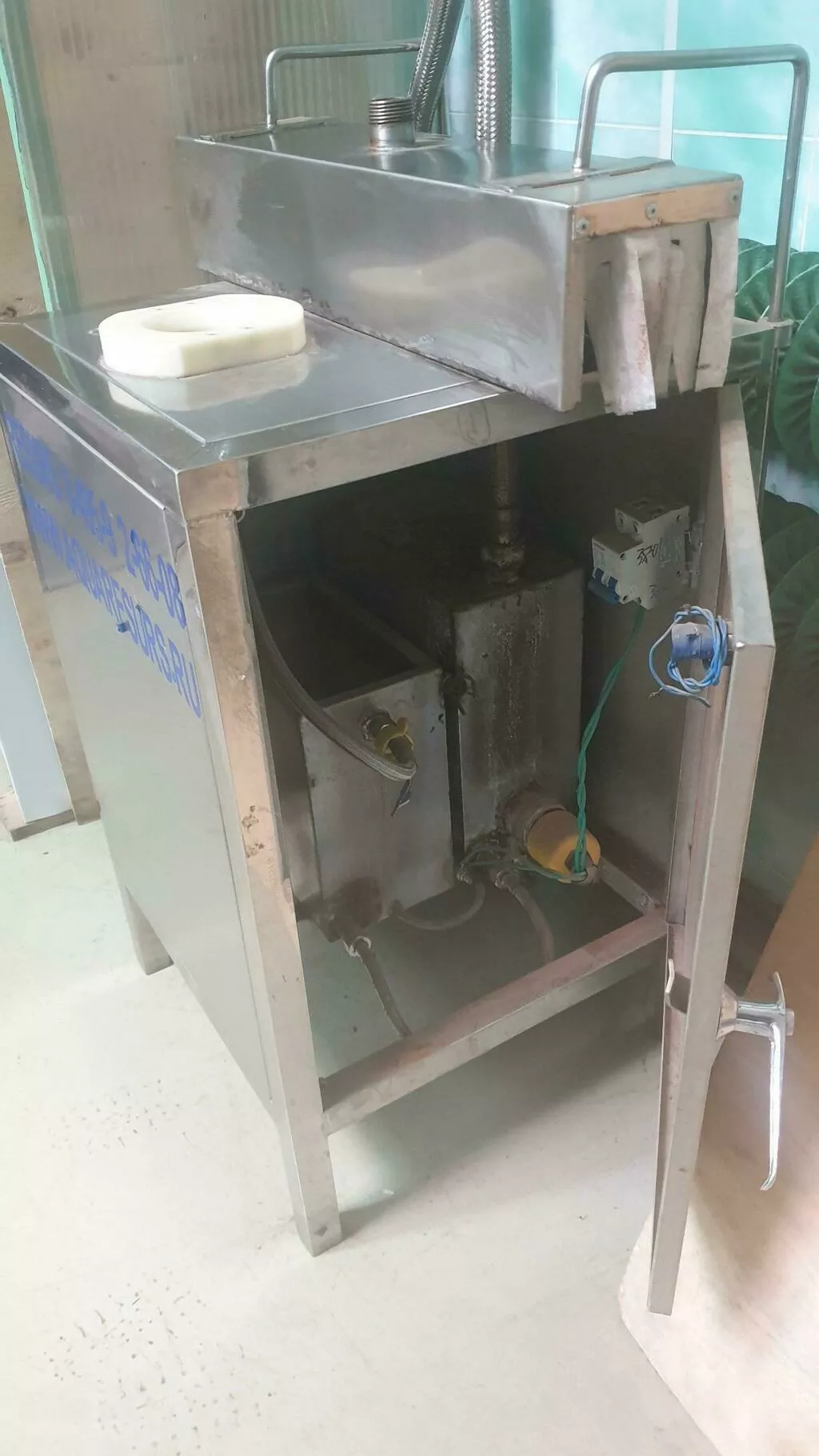 автомат усадки термоколпачка на 19л в Пензе 6